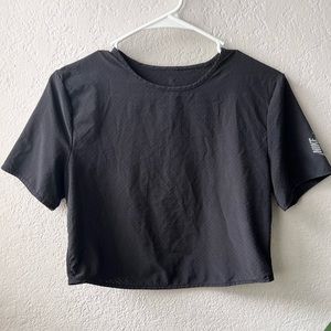 Nike Boxy Cropped Workout Dry Fit Top